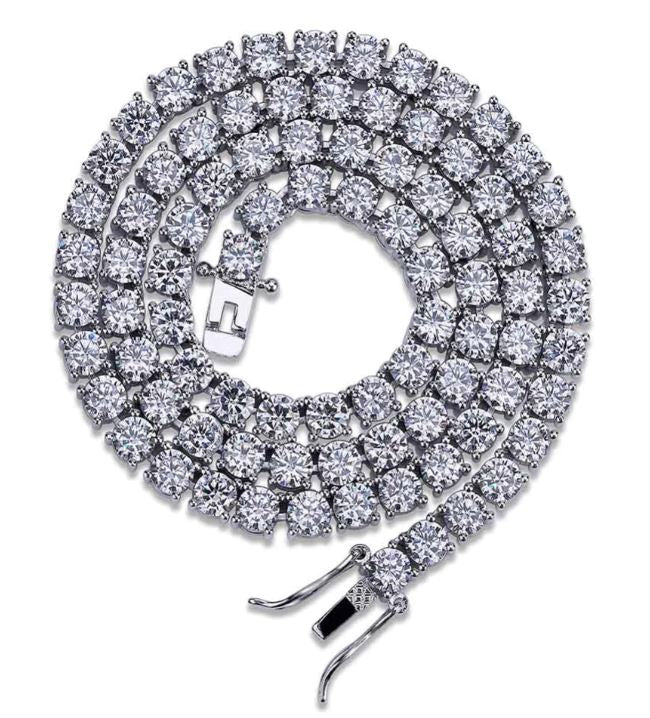 RADIOSUS 4MM SILVER MOISSANITE
